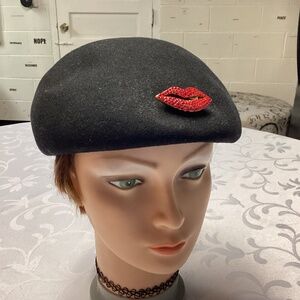 BERET BY LORD a& TAYLOR. KISS BROOCH TOO BLACK